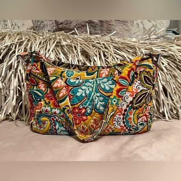 VERA BRADLEY Provincial Cassidy Shoulder Bag 1 Strap Zip Top Yellow East West - Picture 4 of 11